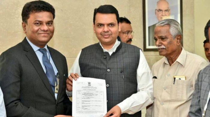 (Photo Courtesy : Facebook | CMOMaharashtra)
